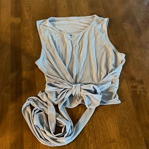 Zella sleeveless tie front top size Small.